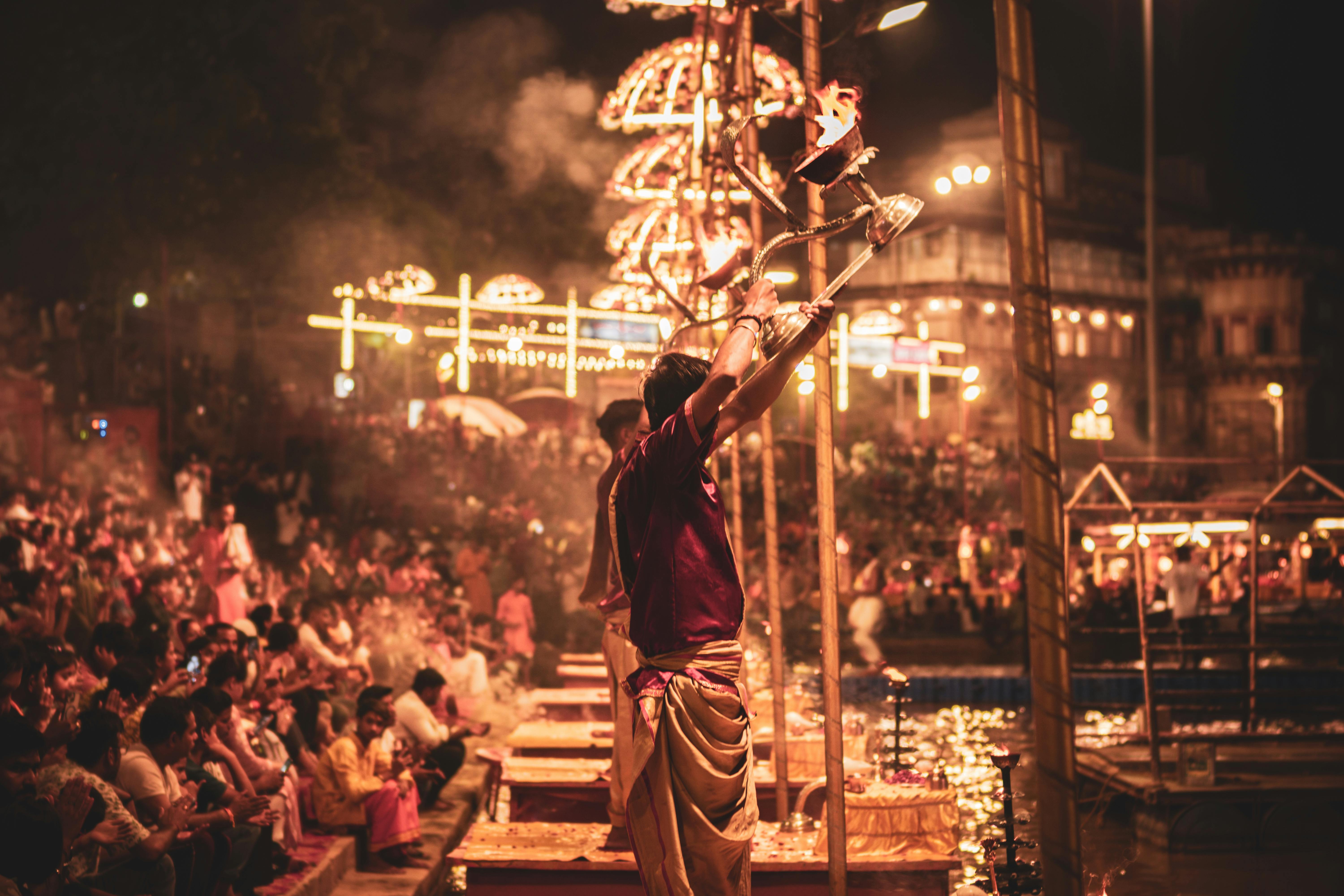 Pilgrims at Ram Mandir Ayodhya and Kashi Vishwanath in Uttar Pradesh